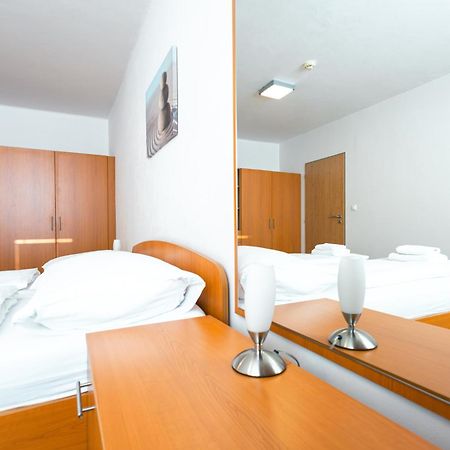 Hotel Garni Vsb اوسترافا المظهر الخارجي الصورة