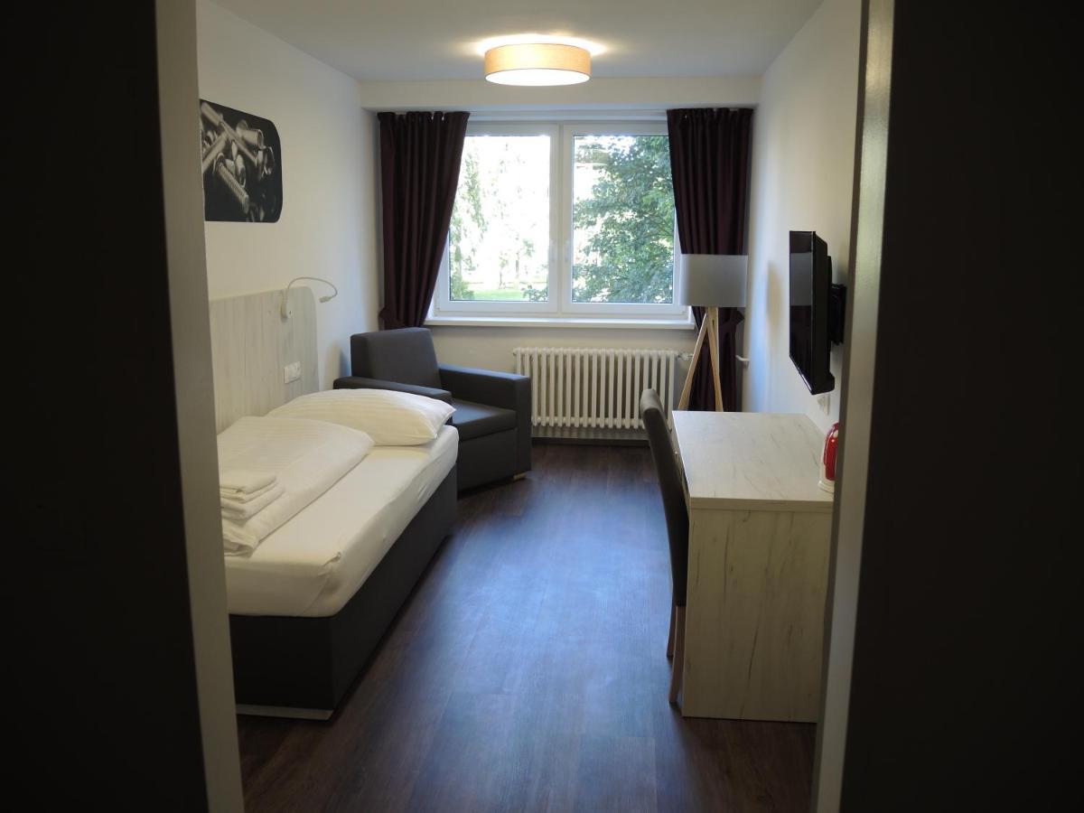 Hotel Garni Vsb اوسترافا المظهر الخارجي الصورة
